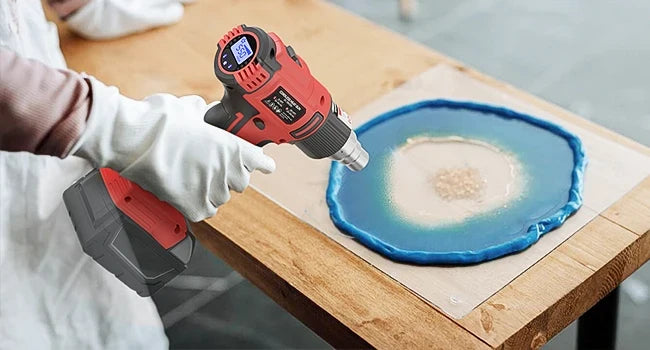 HEAT GUN VS. HOT GLUE GUN FOR DIFFERENT DIY PROJECTS